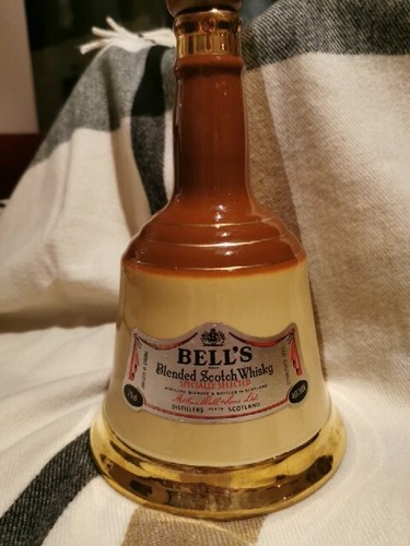 Bells whiskey collectable - whiskey,