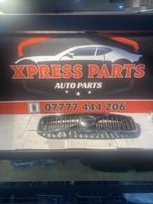 VOLVO XC 40 MK2 2015-2019 FRONT RADIATOR GRILL  GENUINE 31698722 Ref:1340 6 Top