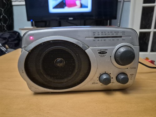 Lloytron n321 portable - n321, am/fm