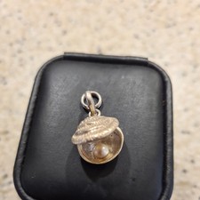 Silver Oyster Charm Pendant with pearl