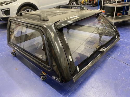 Toyota hilux hardtop - toyota, canopy