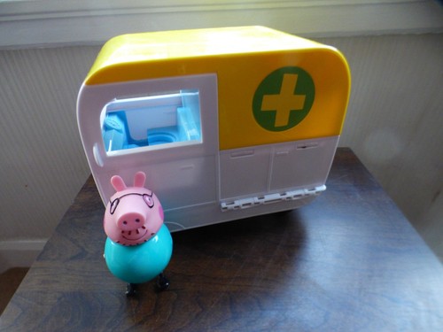 Peppa pig mobile medical - peppa,