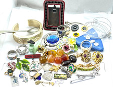 Job Lot Vintage/Antique Costume Jewellery & Other Items For Repair - 298 grams