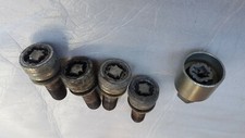 RENAULT LAGUNA MK3 2007 - 2015 ALLOY WHEEL SECRET LOCK KEY NUT BOLT BOLTS X4 