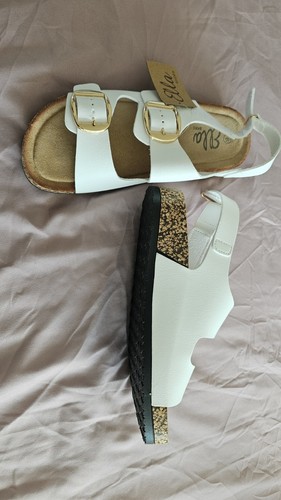 Pairs sandals size - sandals,