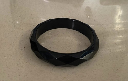 Divided black plastic - black,