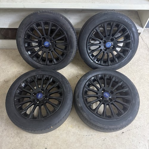 Ford fiesta max titanium - ford, b