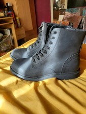 Womens Black Zip Up Boots-Size 8-Never Worn! Primark-Autumn/Winter!!