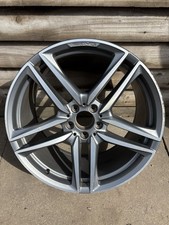 1x Genuine Mercedes-Benz W213