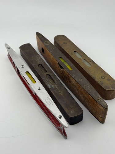 Lot vintage spirit levels - vintage,