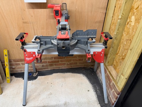 Milwaukee mitre saw 254mm - milwaukee,