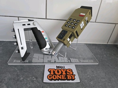 Space 1999 resin - stun, gun