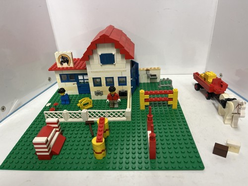 Lego town 6379 riding - town,