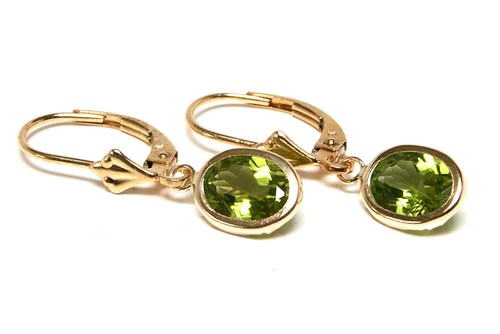 9ct gold peridot leverback - 9ct,