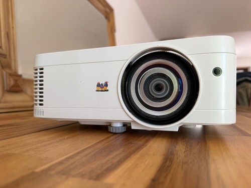 Viewsonic ls550wh 3000 - viewsonic,