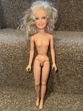 JEM THE HOLOGRAMS Hasbro Doll