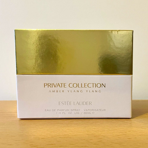 Estēe lauder private - estēe,