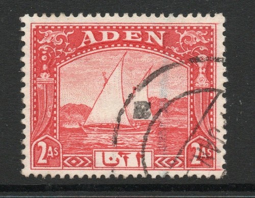 Aden 1937 dhows - dhows, scarlet
