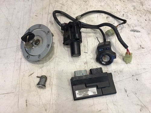 Honda cbf 1000 - 2009, lock