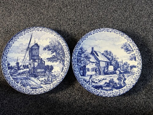 Beautiful pair vintage - beautiful, of