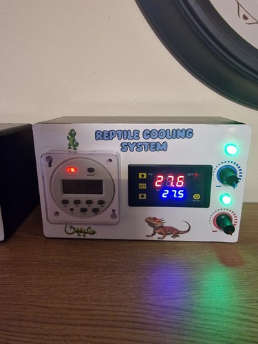 Reptile vivarium air flow - air,