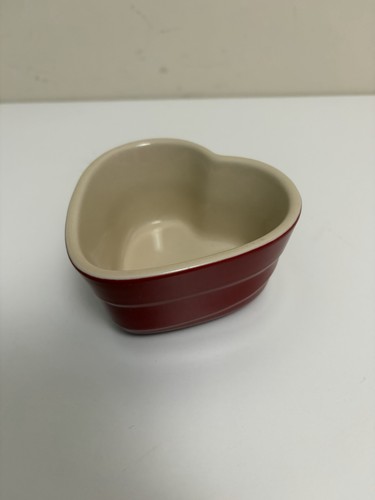 Creuset red heart - le,