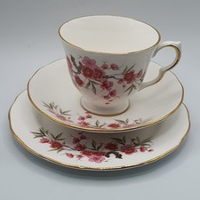 Vintage QUEEN ANNE   Bone