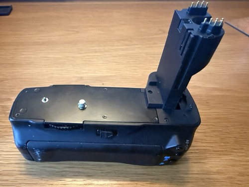 Meike mark ii - mark, battery