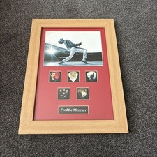 FREDDIE MERCURY CUSTOM SET OF GUITAR PICKS IN FRAME WITH PICTURE PHOTO SET GIFT
