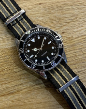 007 James Bond Homage Divers