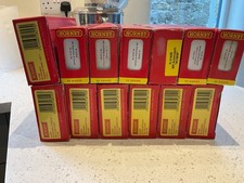 New hornby coaches - new,