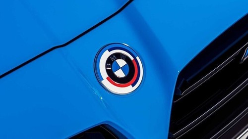 Bmw genuine badge - bmw,
