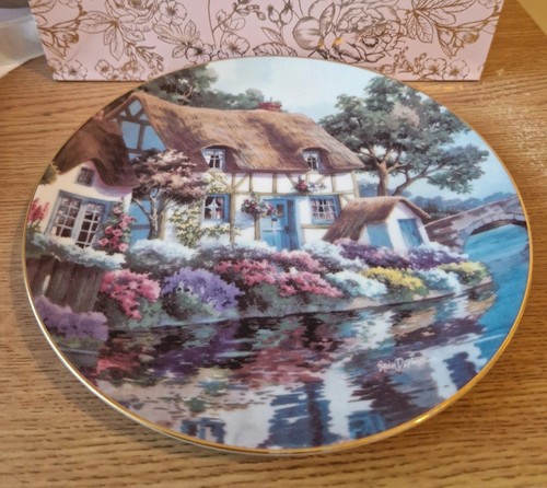Riverbank cottage plate - riverbank,