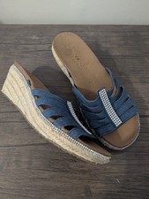 Skechers Luxe Foam Sandals