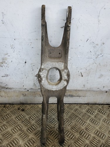 Mercedes e220 wishbone control - e220,