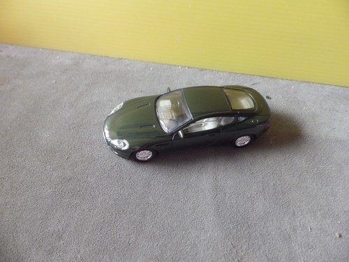 Solido aston martin - aston, db9