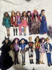 Disney Descendants Doll Bundle