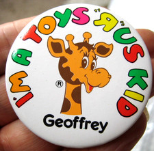 TOYS R US vintage genuine 1980-90s Geoffrey Giraffe promotional PIN BADGE