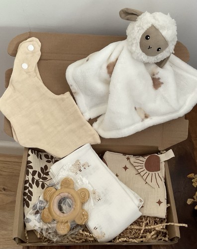 New born baby gift set - baby, box