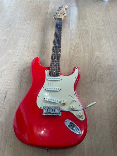 Fender squier stratocaster - squier, in