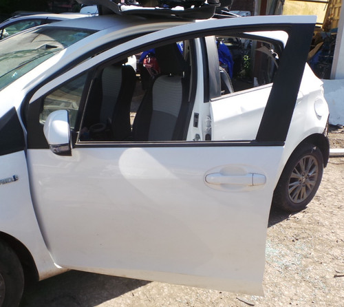 2020 toyota yaris icon mk3 - icon,