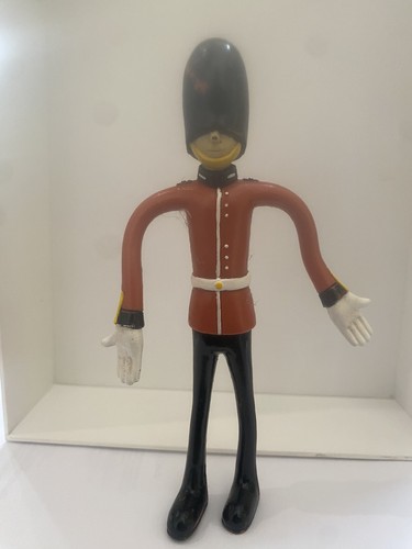 British gaurdsman statue - british,