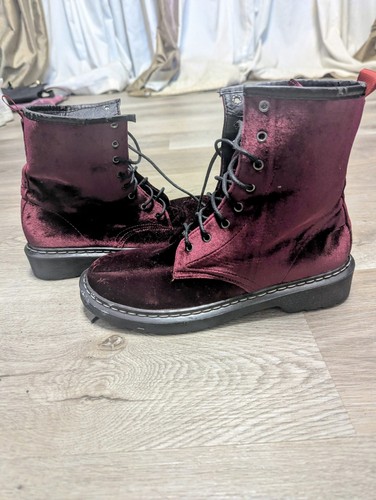 Crushed maroon red velvet goth - maroon,