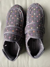 Ladies Pavers Memory Foam