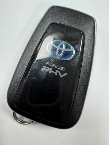 Toyota prius phv - phv, key