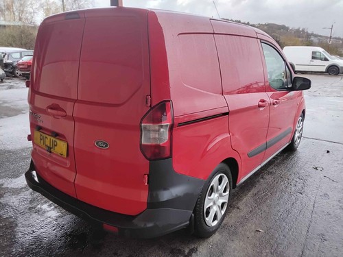 Ford transit courier mk1 23 - ford,