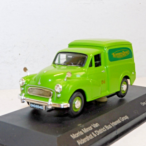 Vanguards morris minor van - vanguards,