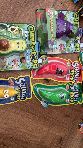 Squish attack stretchy fidget - stretchy,