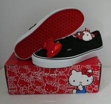 VANS x HELLO KITTY AUTHENTIC