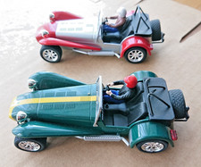 SCALEXTRIC C2271 & C2272
